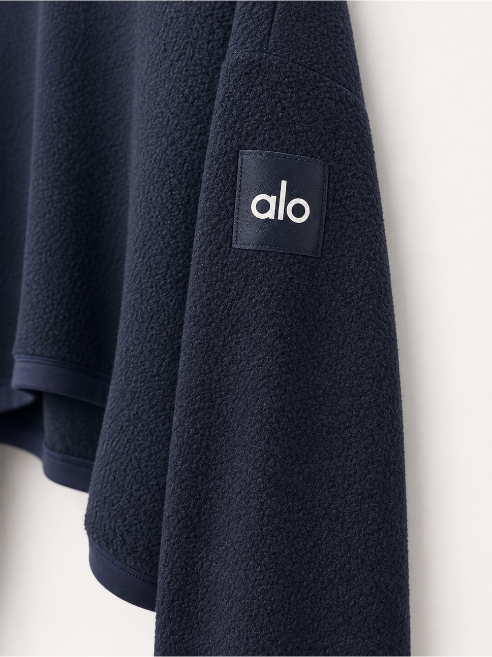 ALO Yoga Black Cropped Crew Sweatshirt - Picture 3 of 7